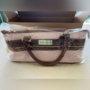 NEW IN BOX Samantha Brown Wine Purse